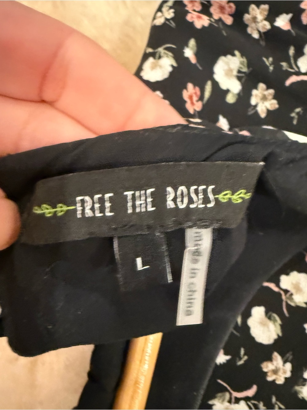 Free the roses black floral polka dot tiered maxi dress BNWOT size large - Picture 4 of 7